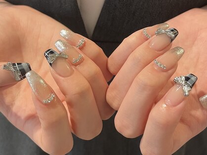 amris 表参道 【ネイルサロン/持ち込み/長さだし/マグネット】の写真