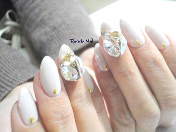 リンドゥネイル 上小田井店(Rindu Nail)/Bigビジュー
