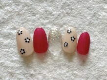 ラテネイル(Latte Nail)/Flower design