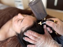 髪顔体の雰囲気(業界最先端の育毛促進!M字後退、分け目のお悩みに◯)