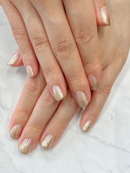 ネイルズ アヴァンティ(Nails Avanti)/グラデーション