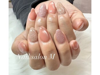 ネイルサロン M/マグネット+フラッシュ