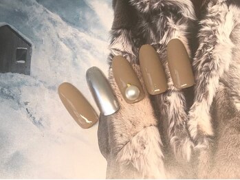 ネイルサロン&スクール ジーナ(GINA)/ナチュラル×メタリック!