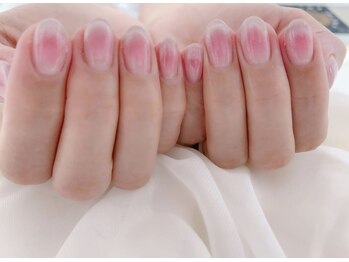 ツインズネイルプラス(Twins Nail Plus)の写真/オフィスでもOKなシンプルネイルは『Twins Nail Plus』にお任せ♪艶増しトップコートでうるつや長持ち◎