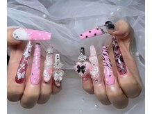 マルチューネイル 池袋(MARUCHU NAIL)/持ち込みデザインパーツ付け放題
