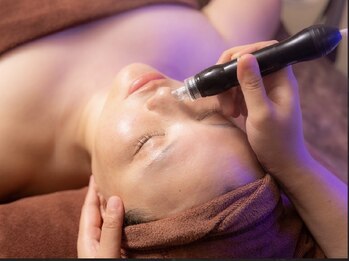 和(nagomi)の写真/毛穴汚れ・黒ずみにもアプローチ【毛穴洗浄+超音波+小顔コルギ+コラーゲン導入60分/4980円】弛みも改善◎