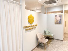 まつげ屋リュ( Ly)/待合・カウンセリングスペース
