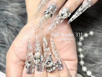 サンサンイチ 関内店(331)/氷結ガラスネイル×長さだし