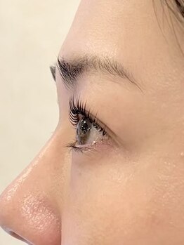 ダーム ド ローズ(Dame de rose)/【まぶたが上がるまつ毛パーマ】