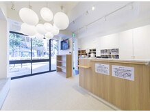 アイキュア鍼灸接骨院 目白(iCure鍼灸接骨院)の雰囲気（きれいでおしゃれな店内で毎日の疲れをしっかり癒します♪）