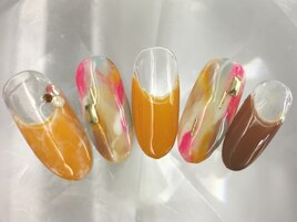 マスタードマーブルネイル￥8200