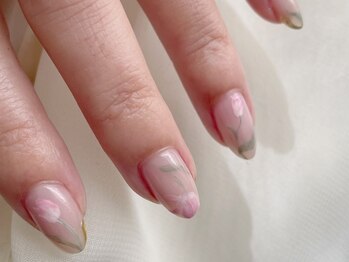 ミニーシュ(mini-che)/ペイント×マグネットネイル