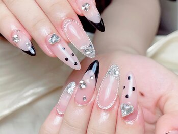 クイーンズネイルサロン(Queen's nail salon)/持ち込みデザインチップ長さだし