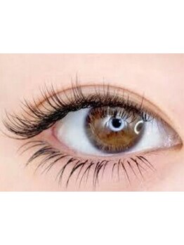 ボリュームのある目元にしたい