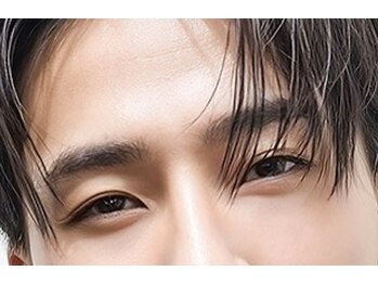 トップ ブロウ オム(TOP BROW HOMME)/ストレート眉 メンズ眉カット