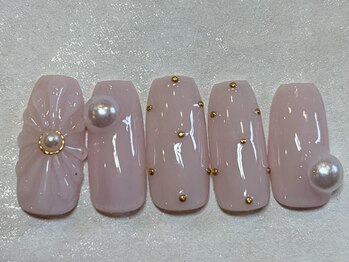 乳白　ぷっくり　花