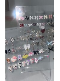 豊富なネイルパーツ