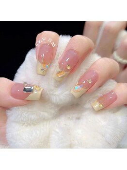 グロー ネイル(Glow Nail)/