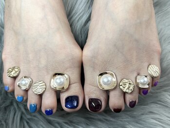 ジョリ(Jolie)/アシメネイル