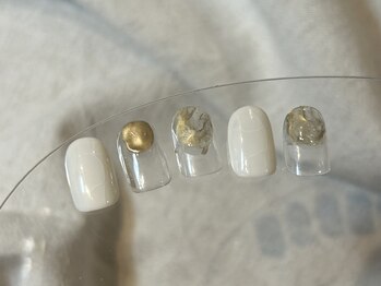 ラクネイル 浦和店(raku nail)/ゴールドニュアンス