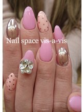 ネイルスペース ヴィザヴィ(NailSpace Vis-a-vis)/ピンクドットネイル
