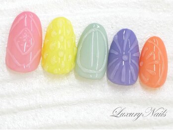 ラグジュアリーネイルズ オオミヤ(Luxury Nails Omiya)/カラフル*ドロップネイル