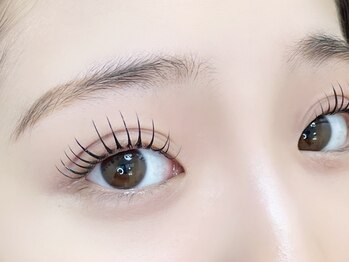 アイスター 大阪梅田店(EYESTAR)の写真/理想を叶える提案力・技術力・持続力の高さに定評あり！+¥1000で3stepトリートメントやホームケア美容液も!