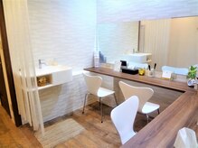 エストビューティー 心斎橋店/お化粧室も完備