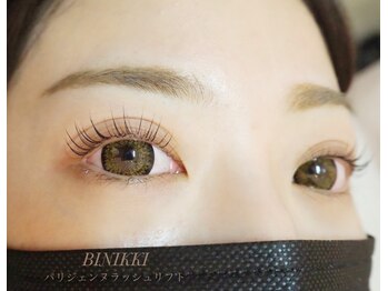 ビニッキ(BINIKKI)/