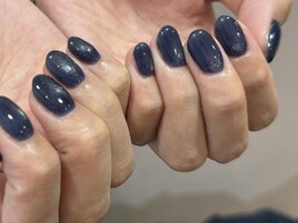 人気のマグネットネイル