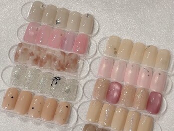 ファーストネイルアンドアイラッシュ(1st NAIL&eyelash)の写真/シンプルだからこそ際立つ技術力に満足◎ワンカラーでは物足りない方におすすめ♪【写真:定額￥6900】