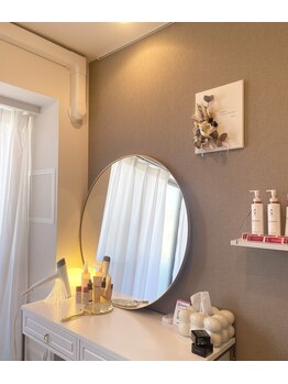 モネ(monet)/カウンセリング・メイク直し