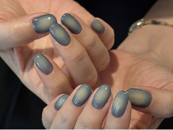 マリーネイルズ 青山店(MARIE NAILS)の写真/★初回オフ無料！エアブラシアート¥9350！認定講師も在籍♪HANDFOOT同時施術OK！ハンド１カラー¥4400～！