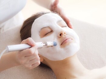 エピア 豊田店(Epia)の写真/【徹底毛穴ケア】毛穴の詰まり/黒ずみ/ざらつきが気になる方、年齢と共に気になる毛穴開き/たるみ改善に◎