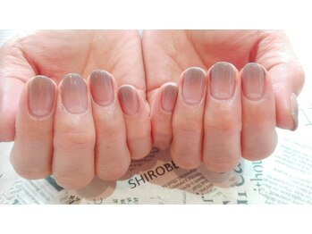 トータルサロン 白べぇーっ プラス/シンプルグラデーションネイル*