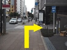 ラーシュ(Lache)/【道順】一つ目の交差点を右折