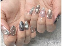 モニカ(MONICA)/シルバー個性派ネイル