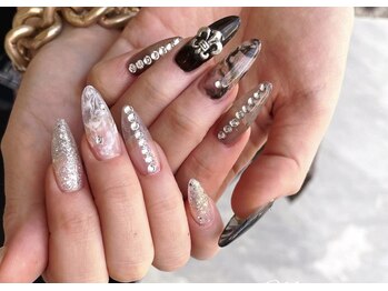 レイ 北千住店(REY)/ブラックシルバー系