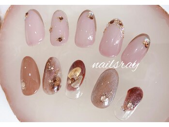 ネイルズレイ(Nails Ray)/