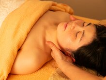 グリーン(Green)/お好きなアロマでデコルテ