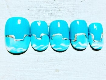 ネイルサロン ニシムラ(nail salon nishimura)の写真/角質除去がセットになったコースも◎トレンド感のある足元を演出☆この夏は女性らしさUPの足元を是非♪