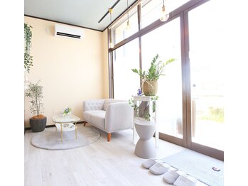 れむうと/内観：ソファールーム