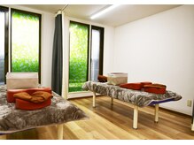 ふかふかのシーツと癒しの施術で眠たくなっちゃいます