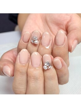 アイリッシュネイル 久屋大通店(Irish Nail)/シアーベージュ×ビジュー