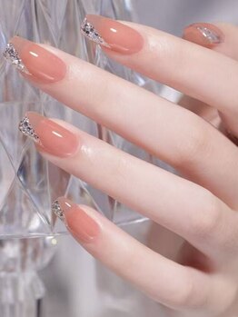 ラブ(Love)の写真/ガーリーで可愛い♪トレンド×長さ出しで美フォルム韓国・ワンホンネイル【チークネイル¥6980】持ち込みも!