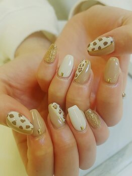 トータルビューティーサロン ドールズ(total beauty salon Dolls)/ヒョウ柄+ダルメシアン柄