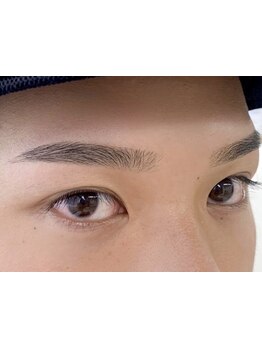 アイブロウメニューがあるサロン