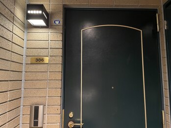 サロンドボーテ アグライア(Salon de beaute AGLAIA)/マンションの一室2