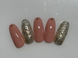 ピンクベージュネイル