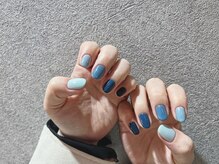 シー(Shhh...)/絶妙ブルーグラデ